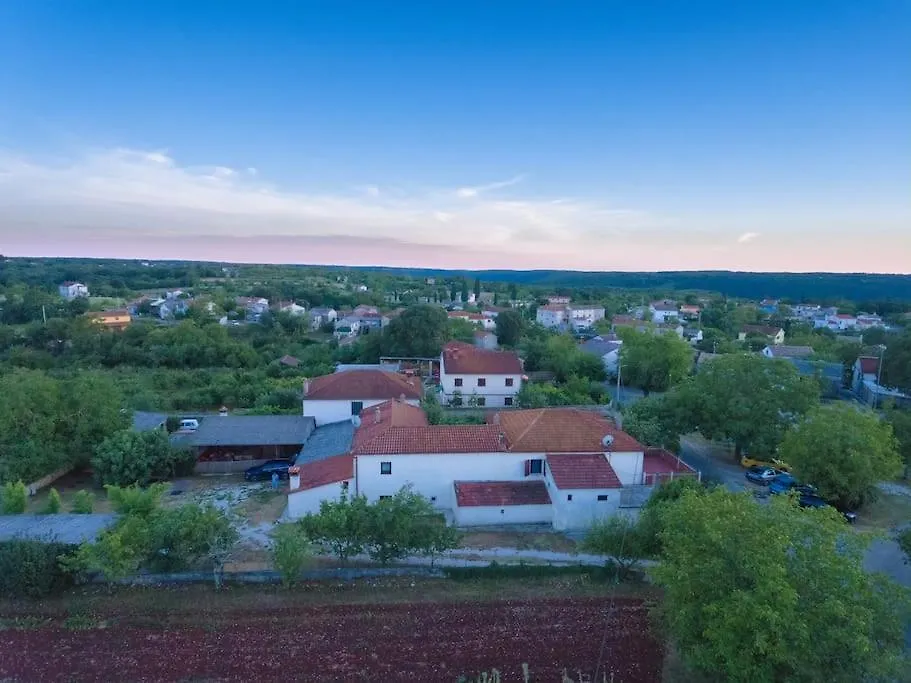 Little App - Magical Surrounding Apartment Sveti Petar u Sumi 0*,